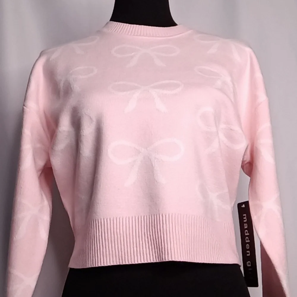 Madden Girl Pink 🩷 & White 🎀 Sweater